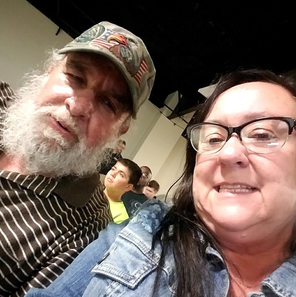 Meet your Posher, Stacie - Picture 1 of 1